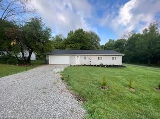 6793 Sumner Rd, Ravenna, OH 44266