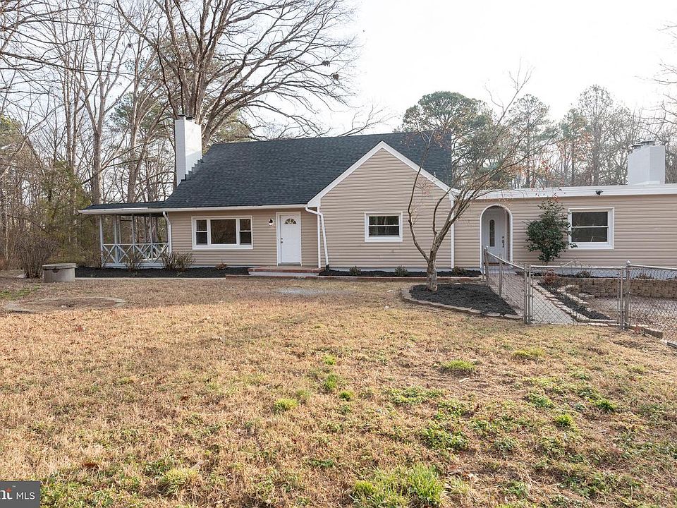 1st image of 1812 Parkway Ln