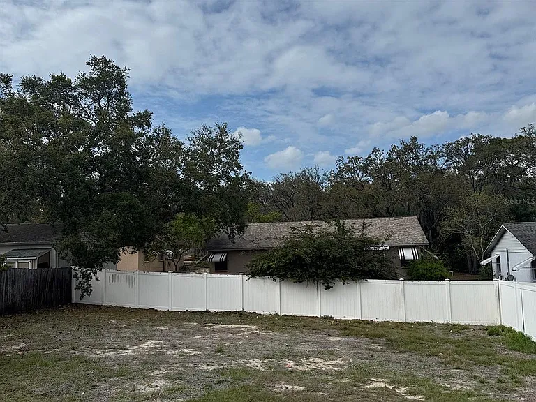 623 Beckett Way #B — Photo 21