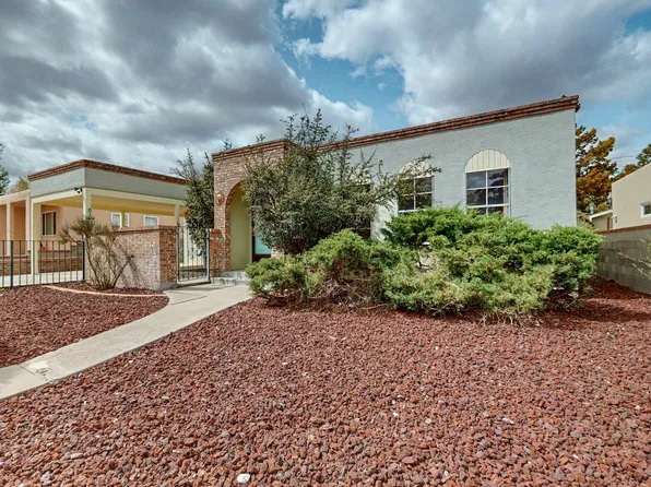 705 Adams St SE, Albuquerque, NM 87108