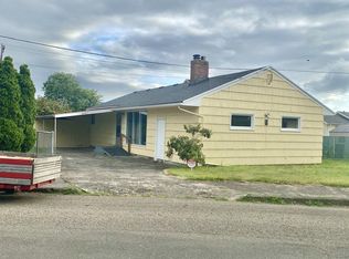 2407 10th St, Tillamook, OR 97141