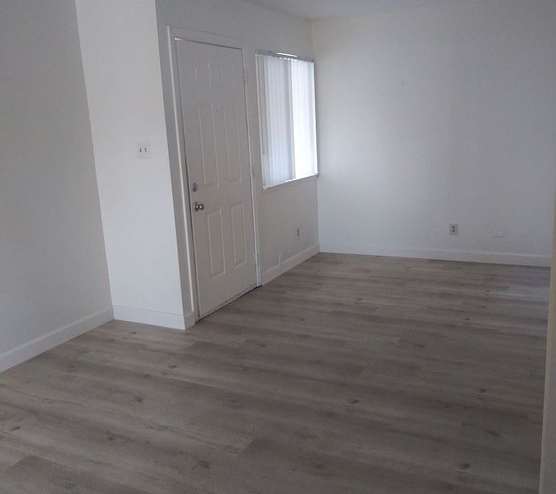 1st image of 317 B St APT 17
