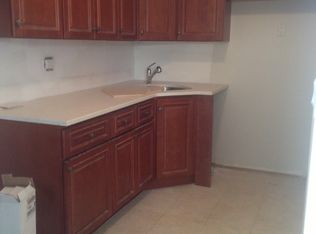 1662 155th St #1, Whitestone, NY 11357