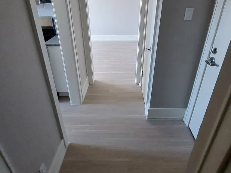 47 Bloor St — Photo 4