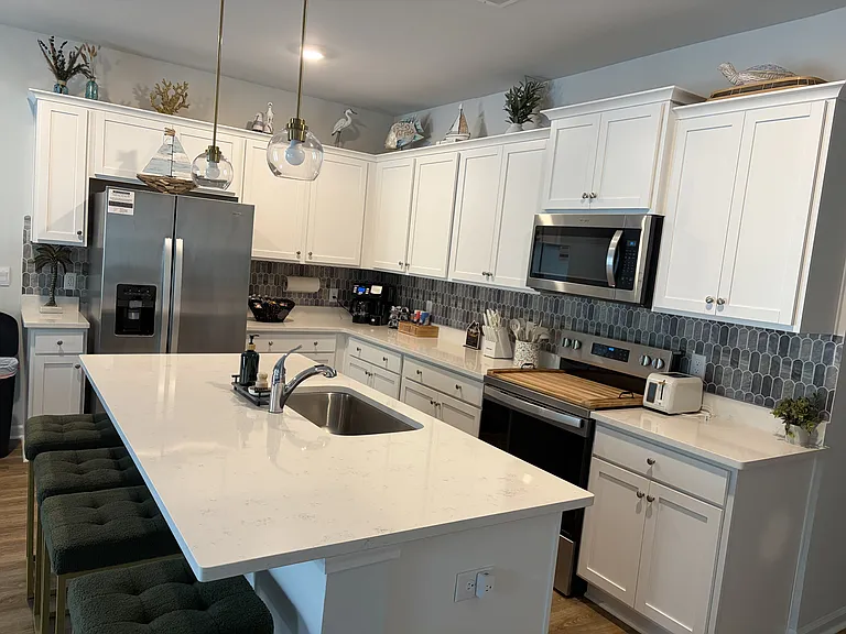 555 Gahagan Rd — Photo 8
