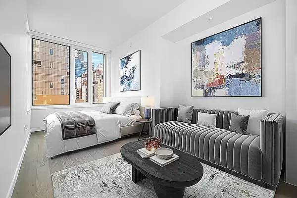 Rented by REAL New York | media 11