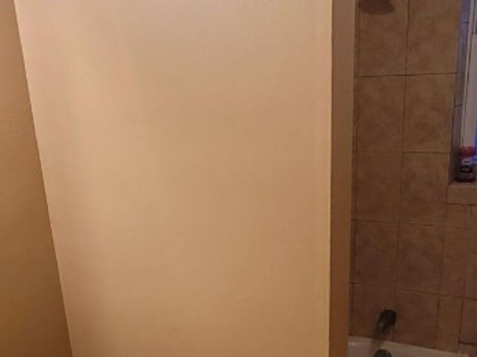 1st image of 542 Van Cortlandt Park Ave Floor 2