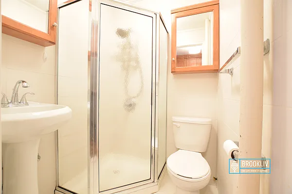 Rented by null | media 46