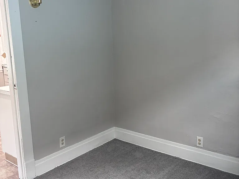 Bedroom off kitchen