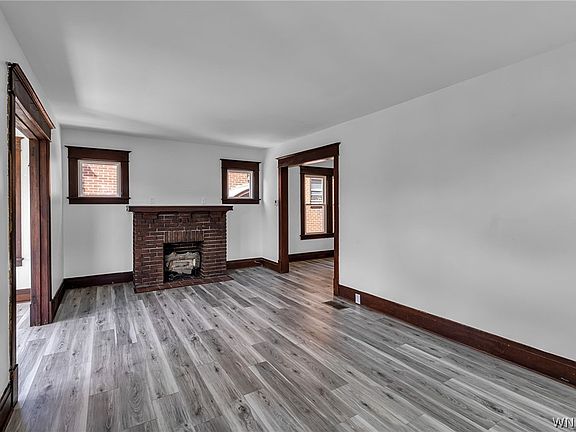 4th image of 17 Olcott Pl
