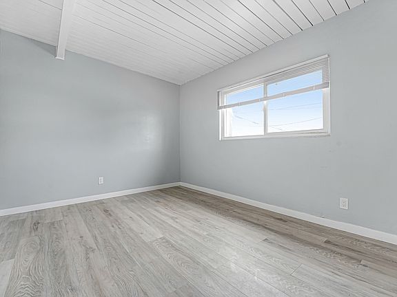 5th image of 11720 S Budlong Ave APT 4