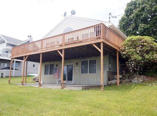 012 2nd St, Portsmouth, RI 02871