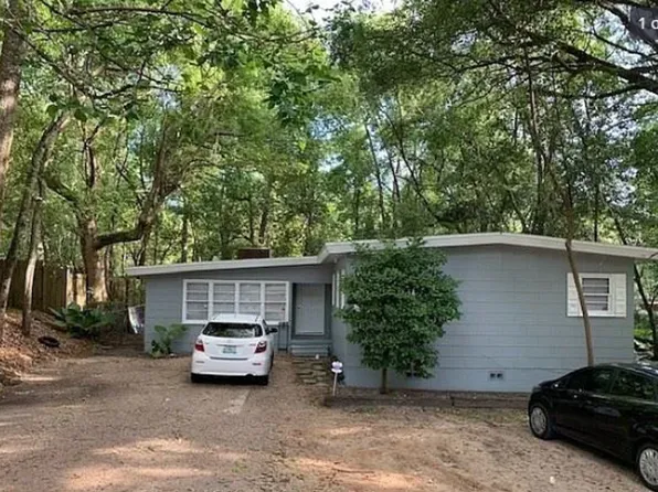 1622 Mayhew St, Tallahassee, FL 32304