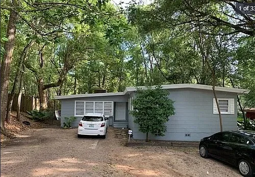 1622 Mayhew St Photo 1