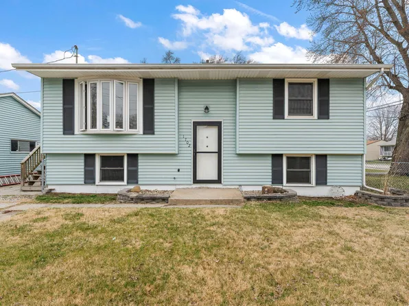 1702 Broadway, Chesterton, IN 46304