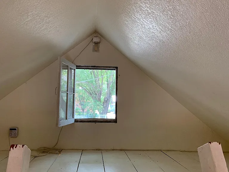 Sleeping loft