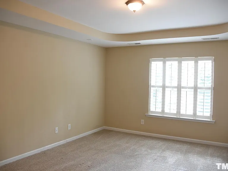 219 Murray Glen Dr — Photo 9