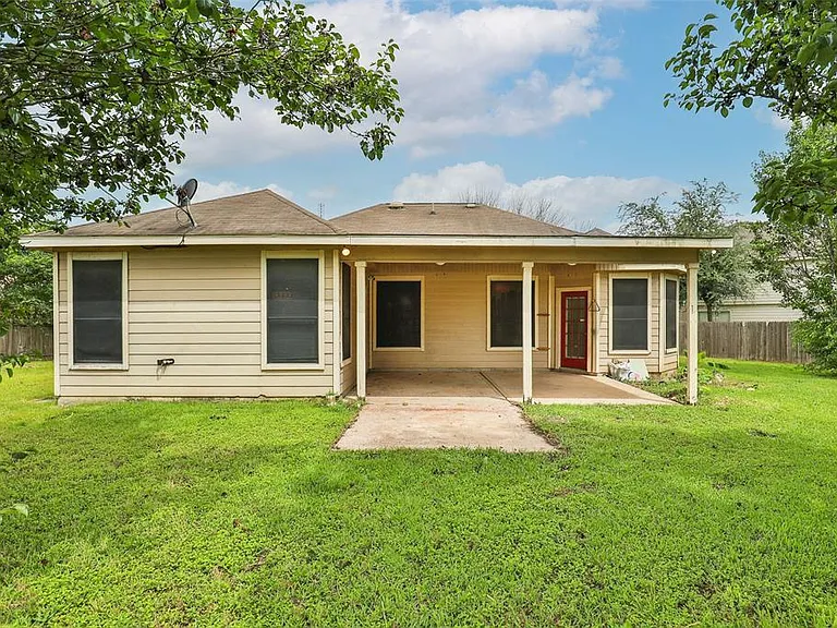 14707 Chapelbrook Ln — Photo 23