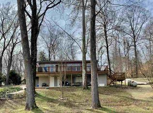 486 Elk River Shores Dr, Rogersville, AL 35652