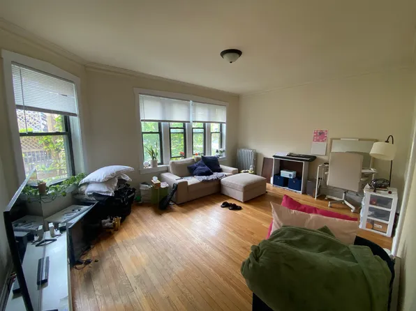 1471 W Carmen Ave #2S, Chicago, IL 60640