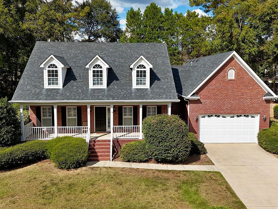 1st image of 527 Sugarloaf Dr