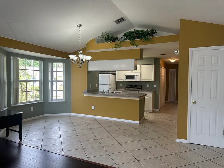 2030 Royal Bay Blvd — Photo 10