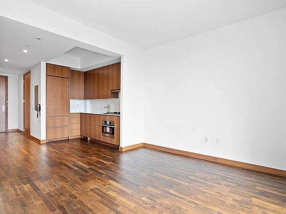 3rd image of 400 5th Ave APT 46C