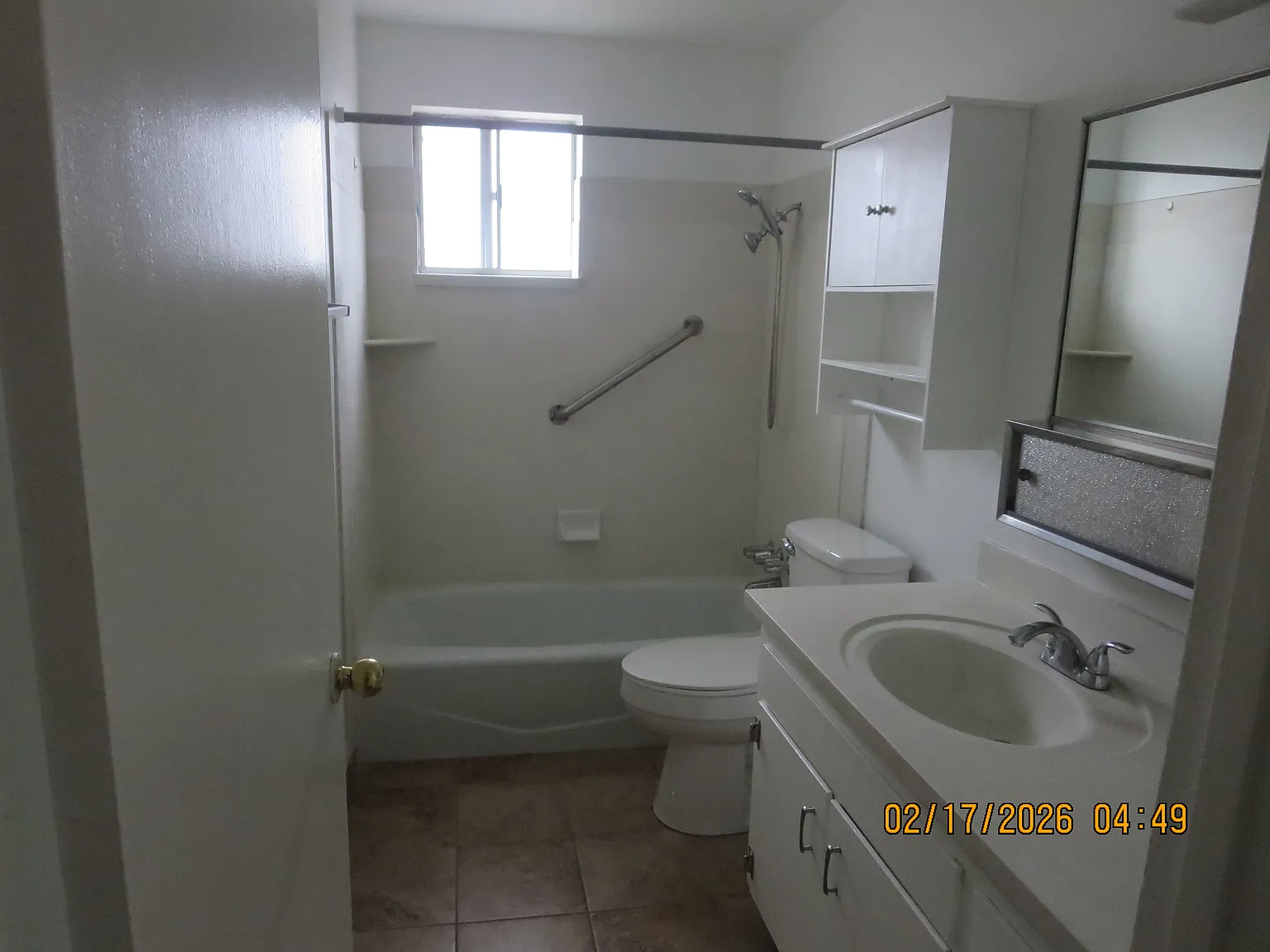 2 bed, 900 sqft, $1,600 — Photo 4
