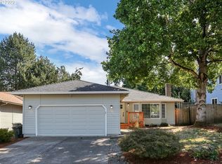 12996 SW Laurmont Dr, Tigard, OR