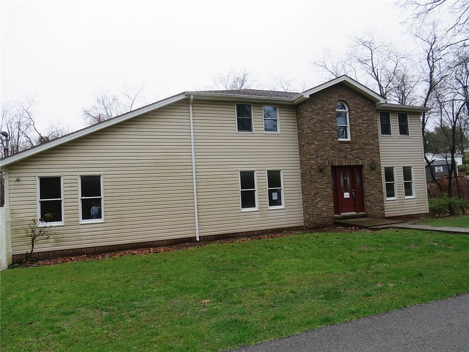 1st image of 328 Comstock Dr