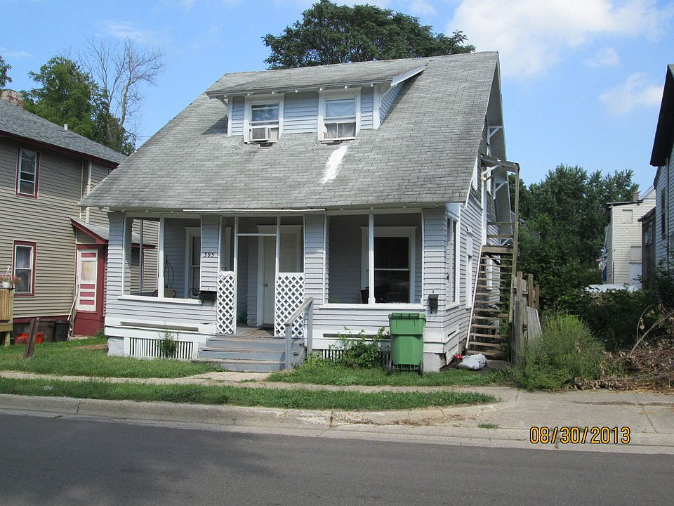 1st image of 395 Burnham St E