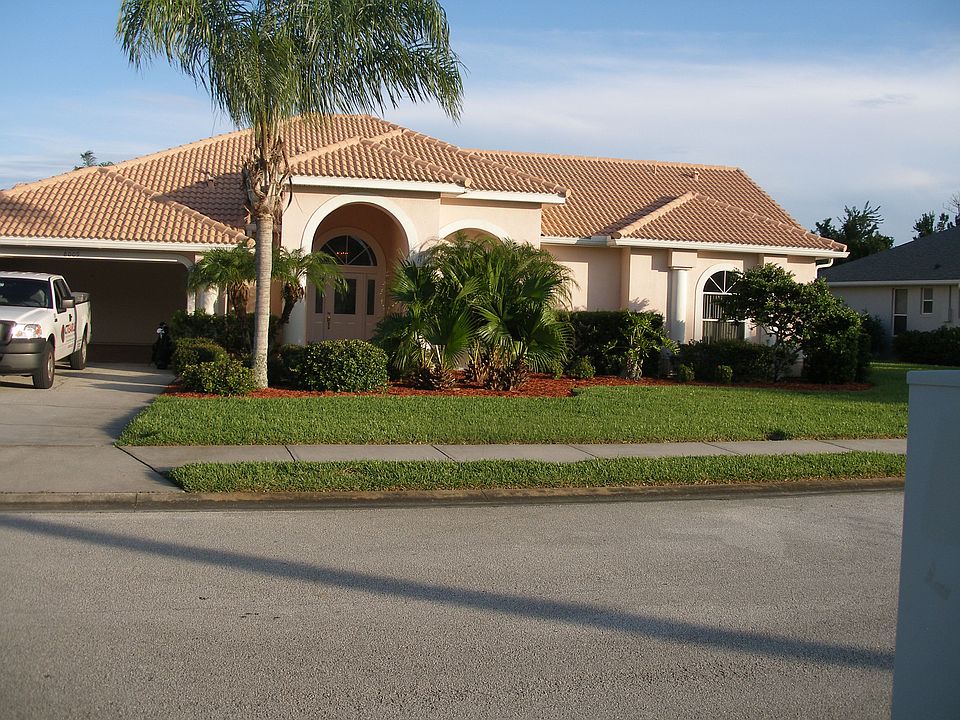 1st image of 8009 Glastonbury Pl