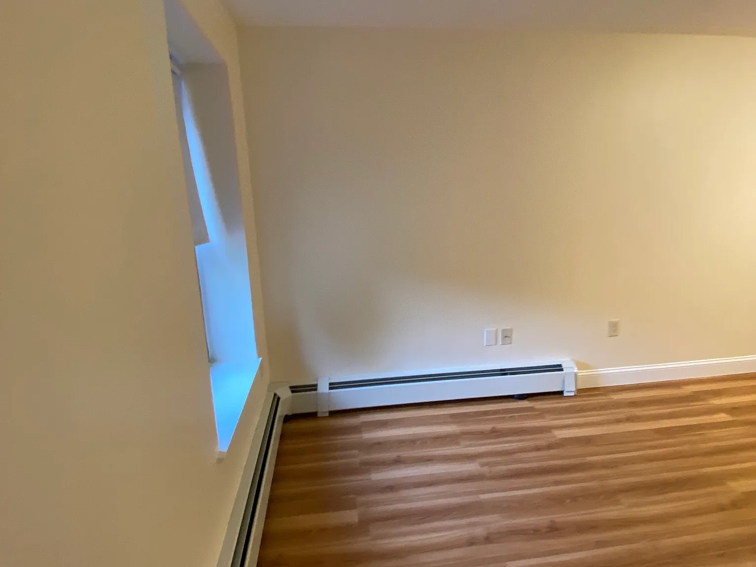 Studio, 450 sqft, $2,400 — Photo 4