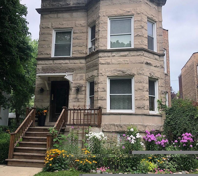 1st image of 1242 W Glenlake Ave