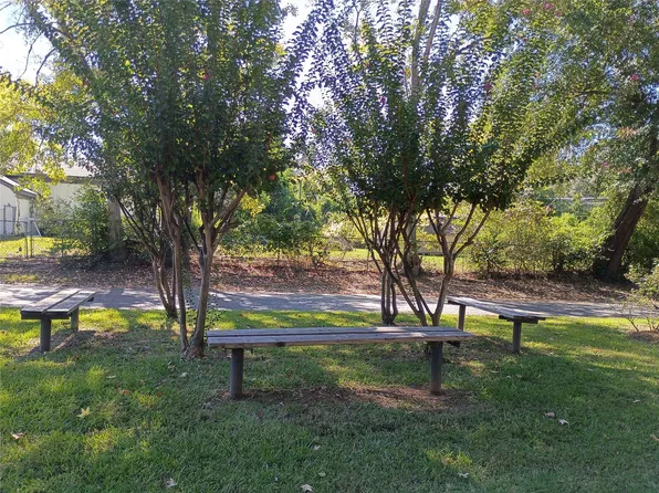 3749 Bobbitt Pl, Shreveport, LA 71107