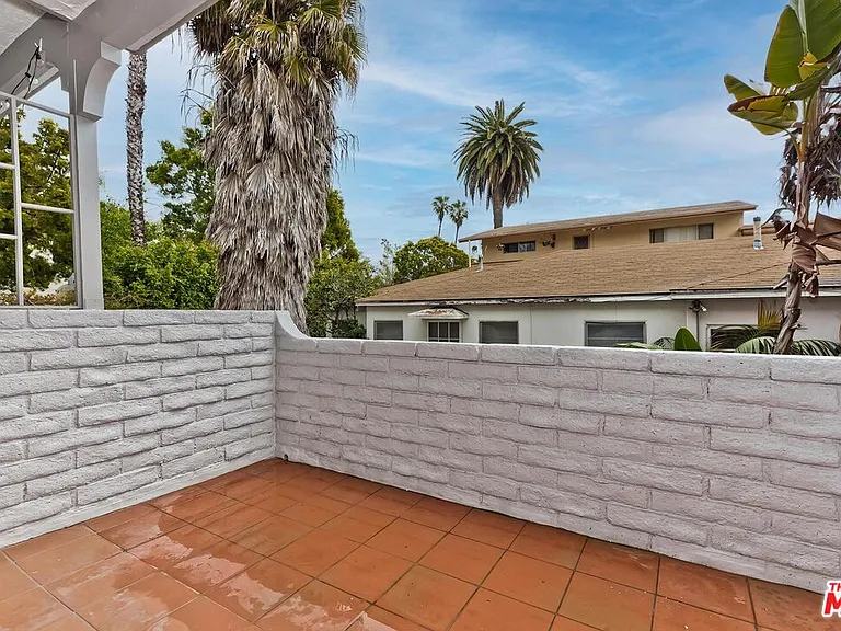 1508 Berkeley St #B — Photo 6