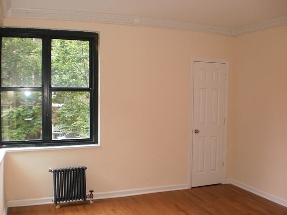 5th image of 34-40 79th St APT 3G