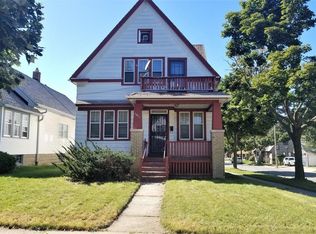 4199 N 21st St, Milwaukee, WI