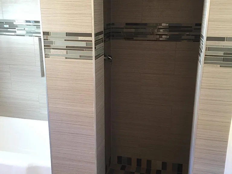 626 Midvale Ave #4 — Photo 14