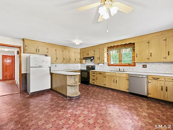 5th image of 2 Earle Street