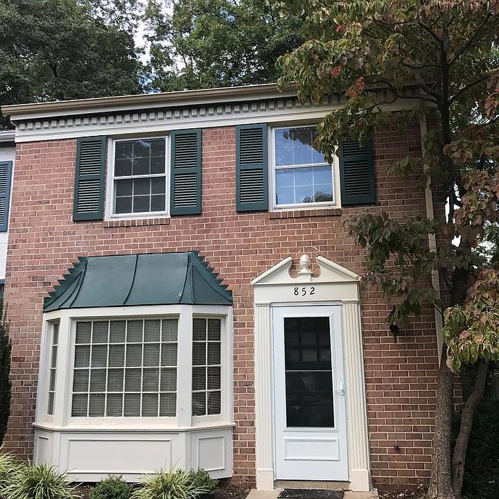 1st image of 852 Azalea Dr Unit 19