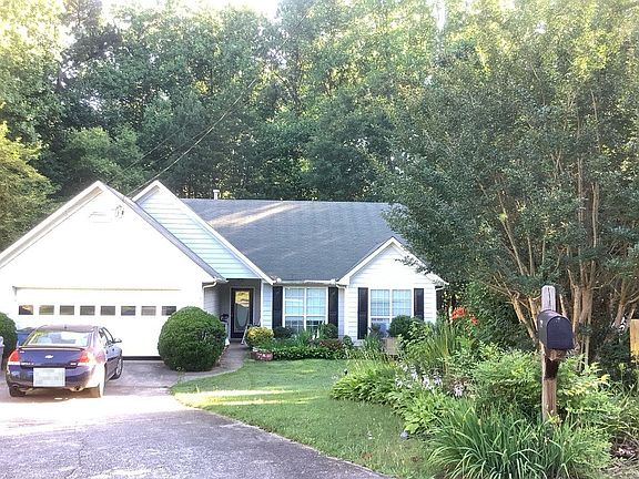 2nd image of 742 Marble Arch Ave