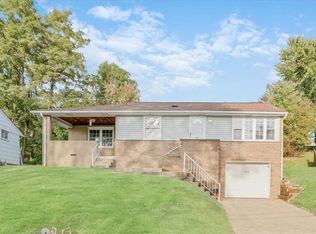 155 Marietta Dr, White Oak, PA