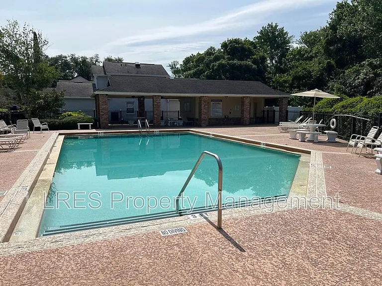 1605 Slash Pine Pl — Photo 32