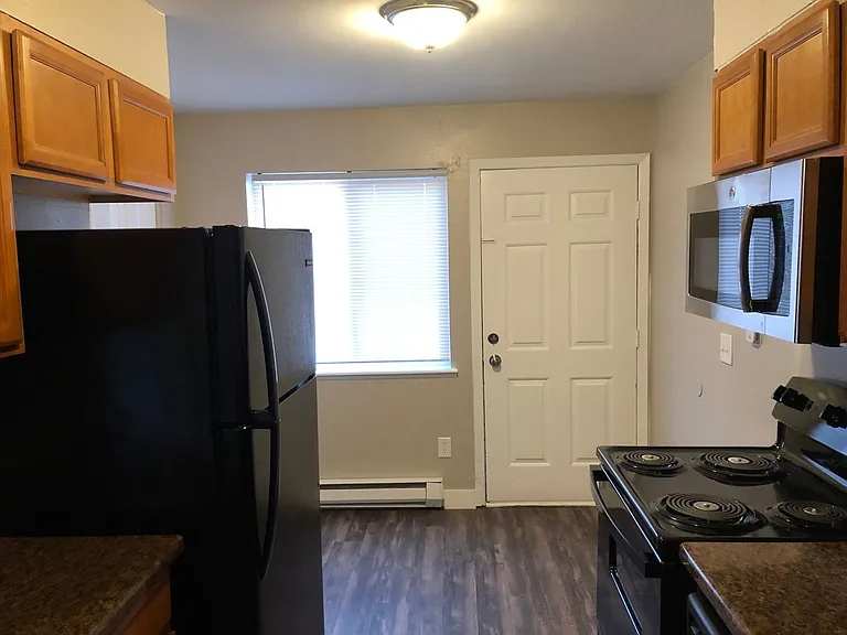 13160 E 13th Pl — Photo 9