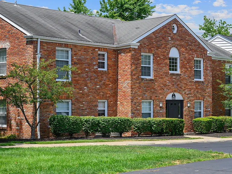 Olde Towne in Kenwood — Photo 23