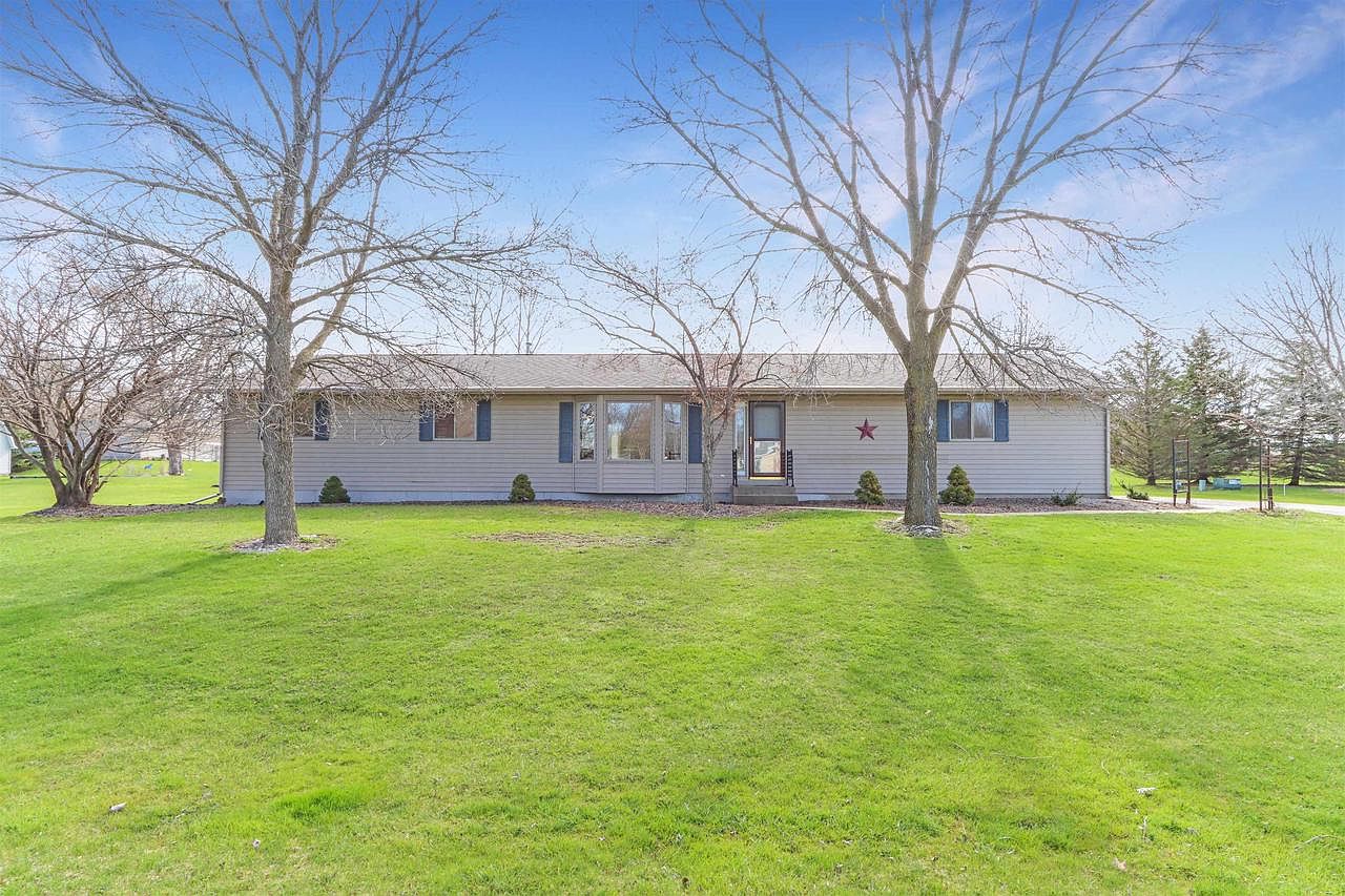 10878 West 4TH STREET, Hewitt, WI 54441 Zillow