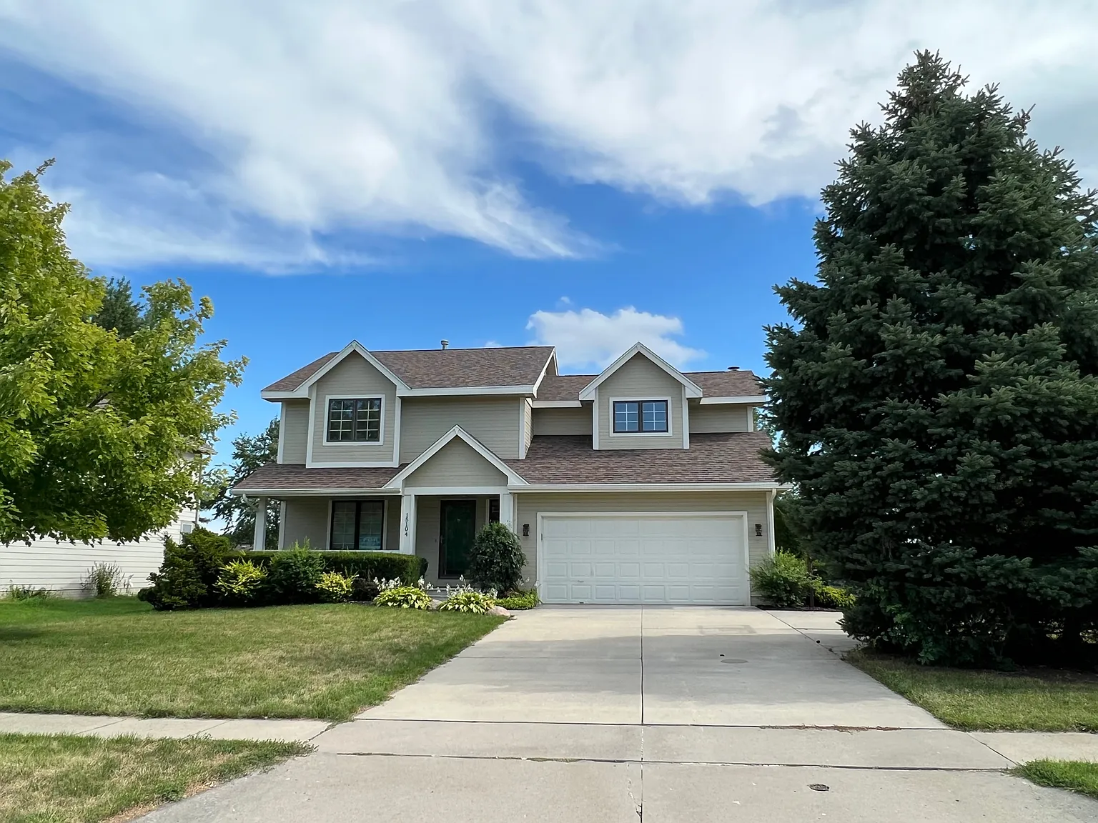 15104 Hawthorn Drive - 1 — Photo 1