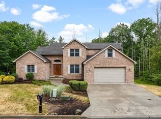 10 Coventry Ln, Binghamton, NY 13903