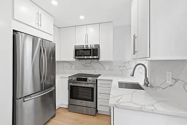 Rented by Corcoran | media 71